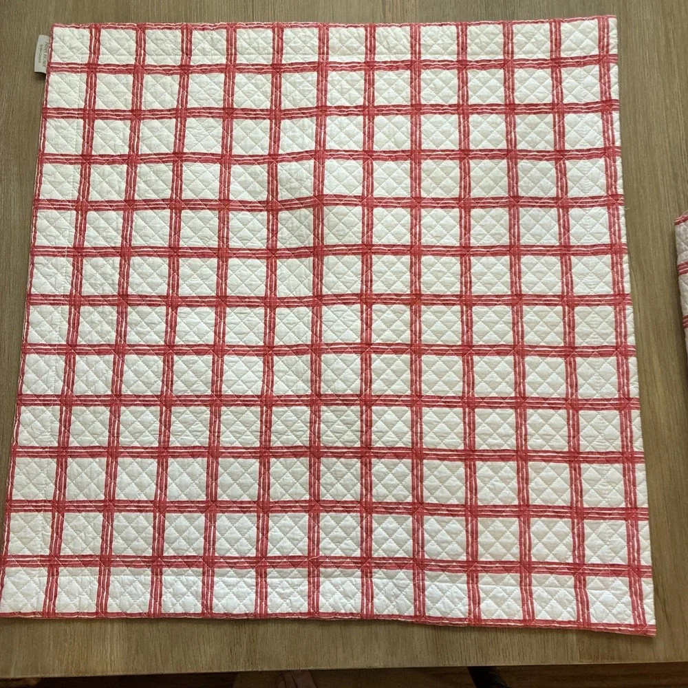 Nina Campell Home Pair Euro Pillow Shams 28x28 Red / White Check Quilted